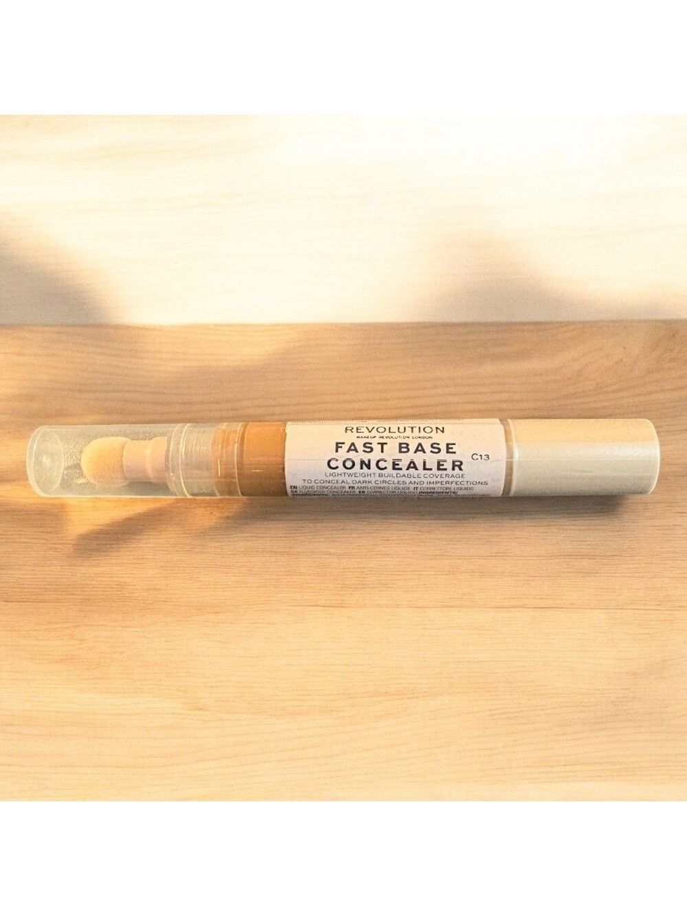 Revolution Fast Base Concealer C13 - Warm Beige NEW